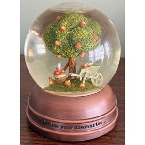 Hallmark Natures Sketchbook Marjolein Globe‎